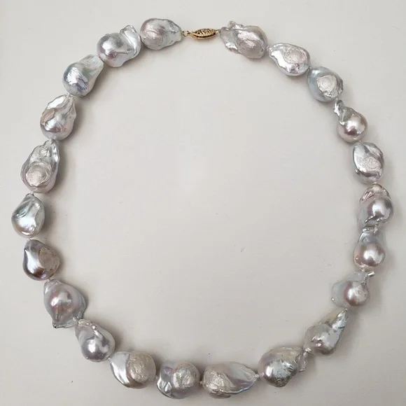 14K Yellow Gold Baroque Pearl Beaded Necklace - Picture 3 of 6